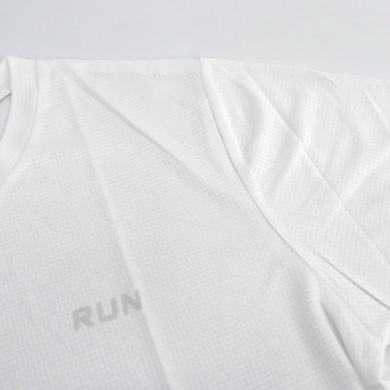 Camisa Masculina Oversized Fitness – Secagem Rápida, Treino e Corrida, Estilo Brasil